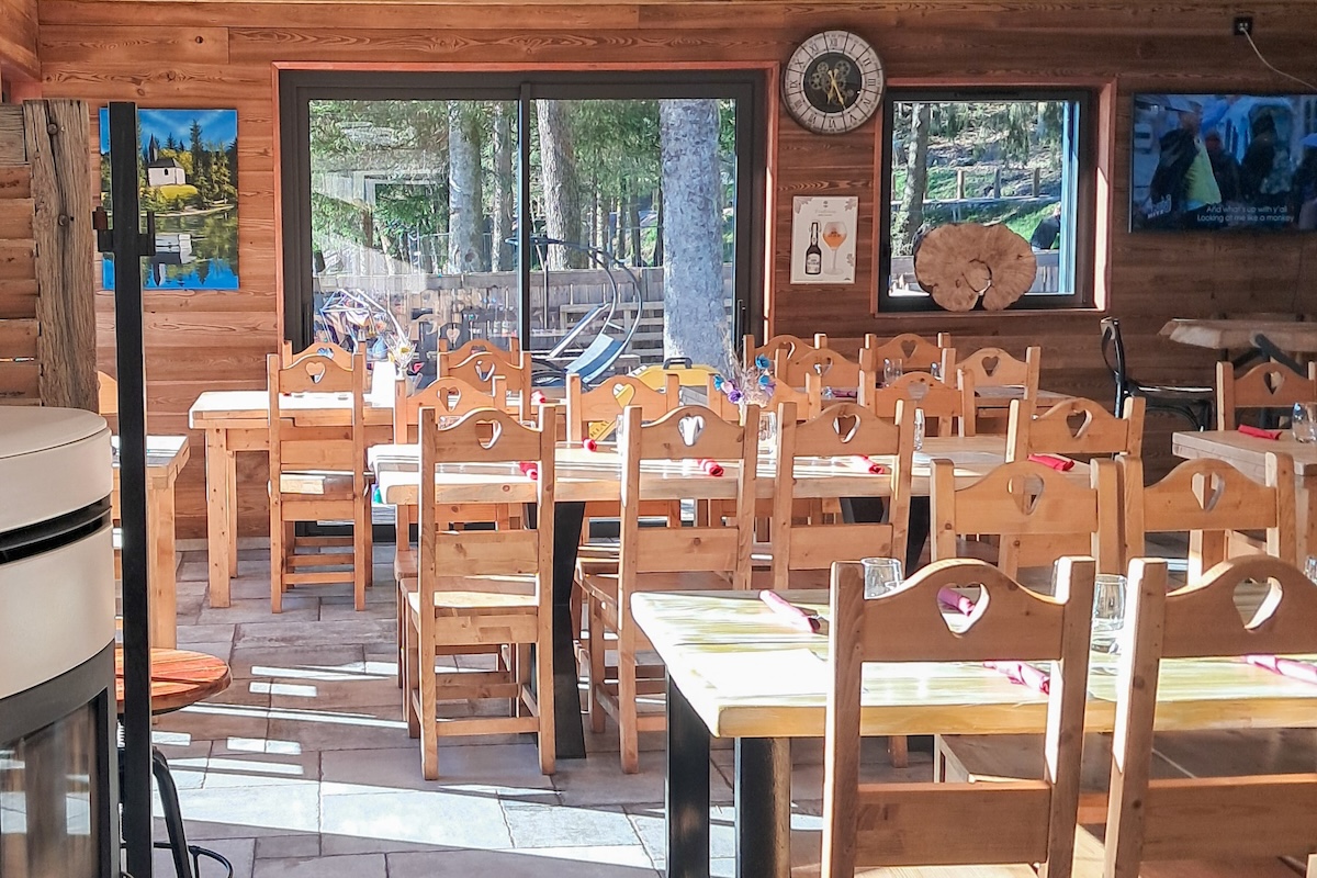 Salle dans le restaurant